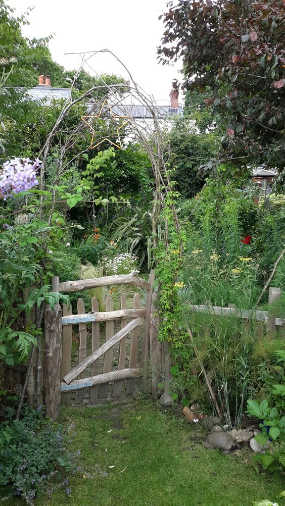 a2e4b3e093aae35517bbeaa08aec54c3