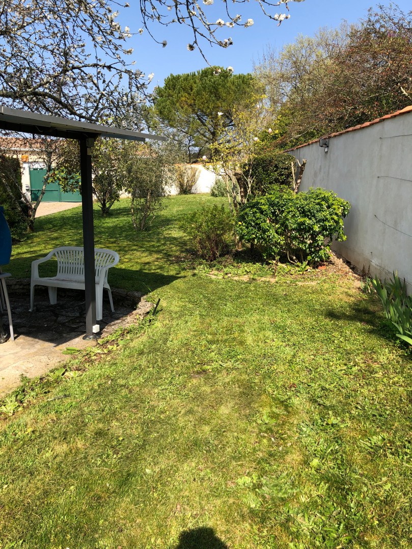 60656571208__87ed746c-235c-4da6-a7c5-4b9910debc60